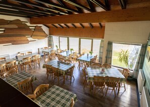 Selvbetjent frokost hver dag (GBP 6.50 per person)