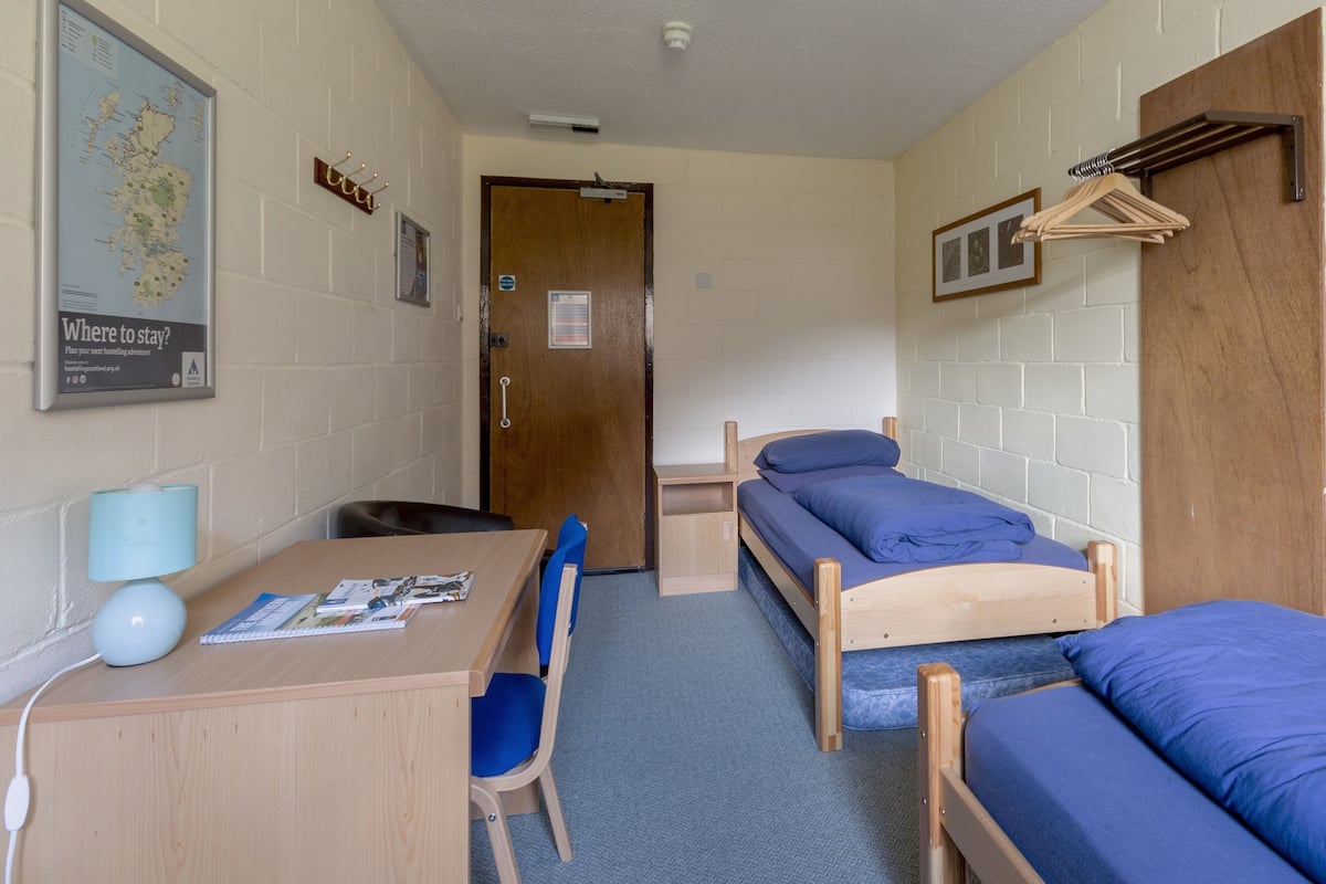 Twin kamer, gedeelde badkamer | Gratis wifi, beddengoed
