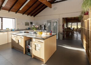 Fridge, microwave - Torridon Youth Hostel (Achnasheen)