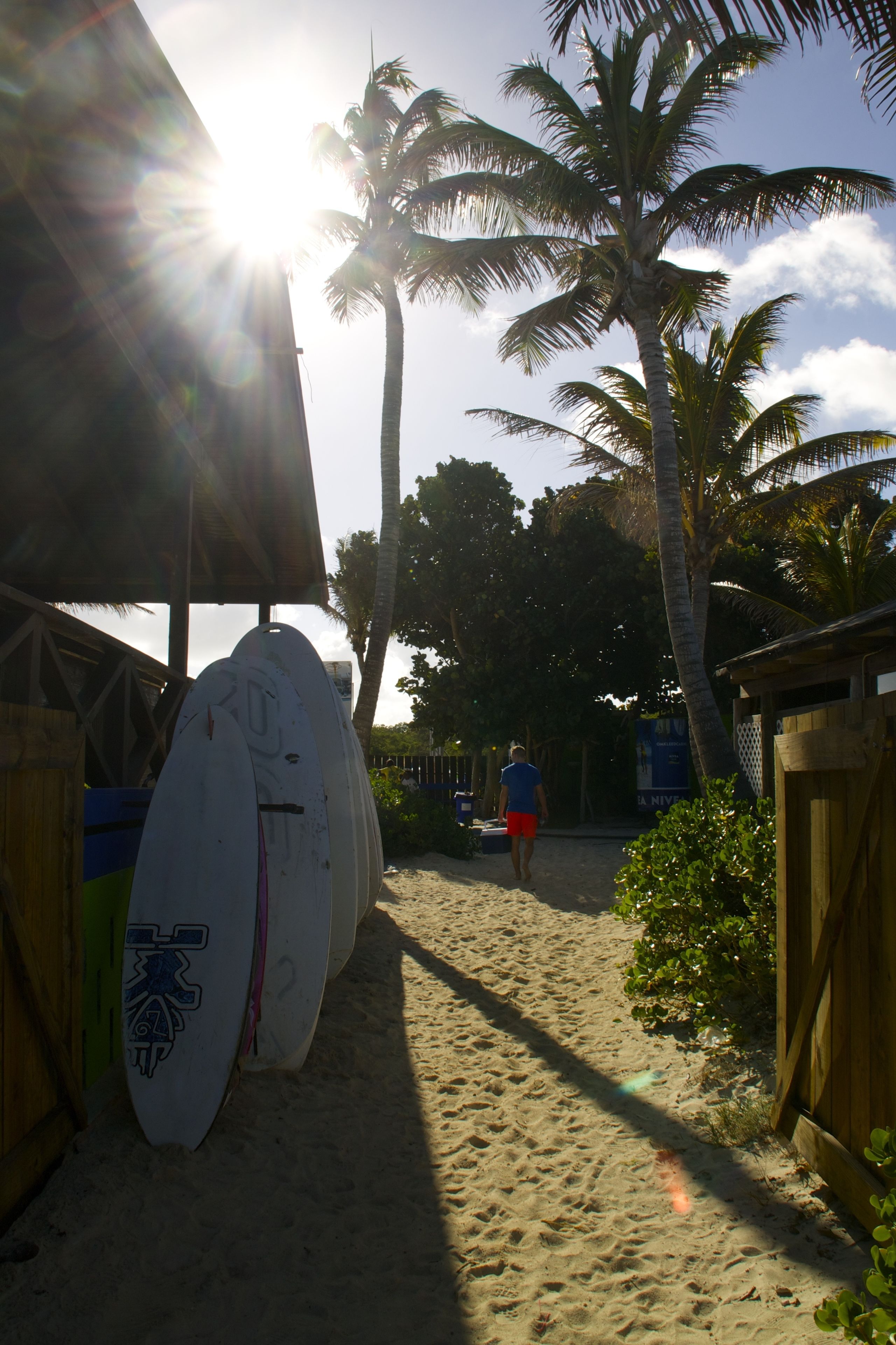 Beach nearby, beach bar