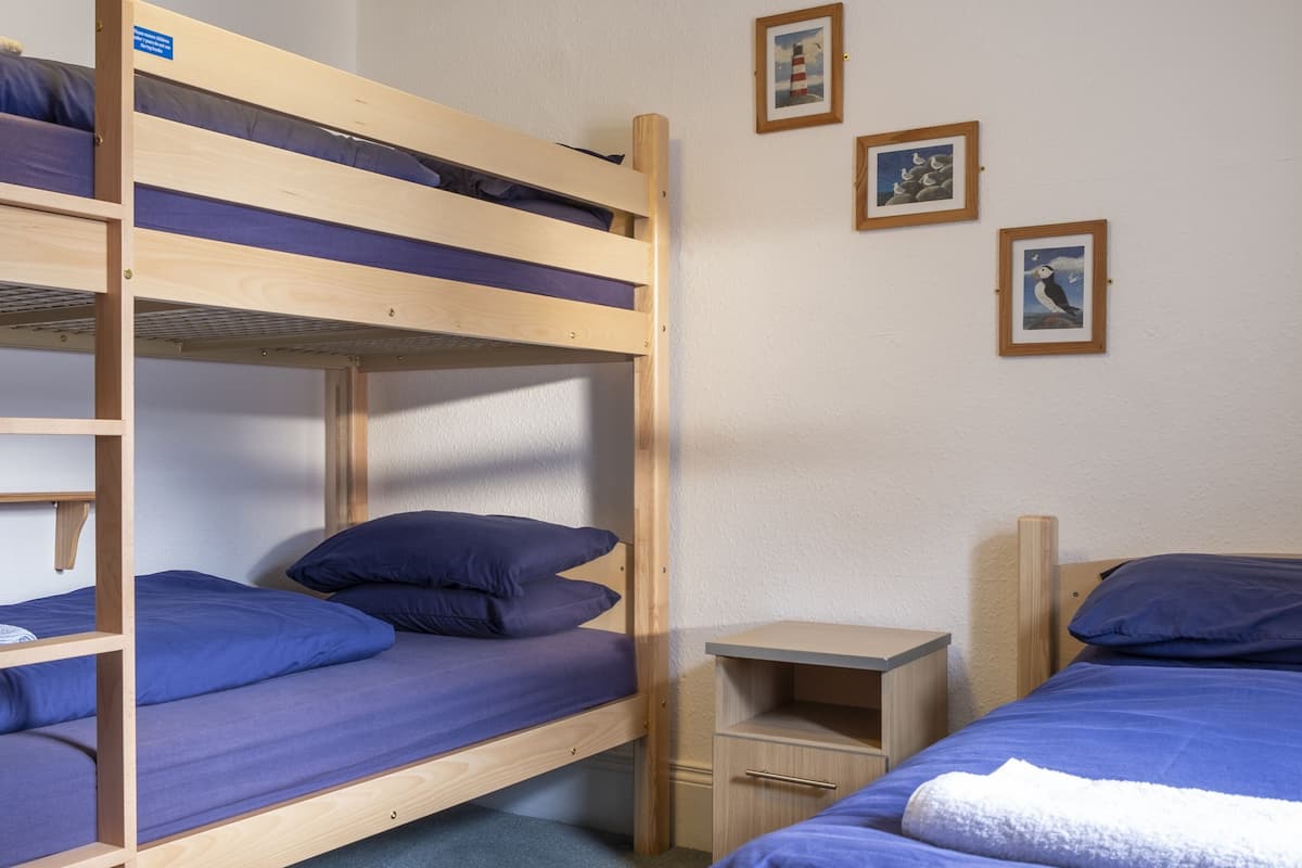 Triple Room, Shared Bathroom | Free WiFi, bed sheets