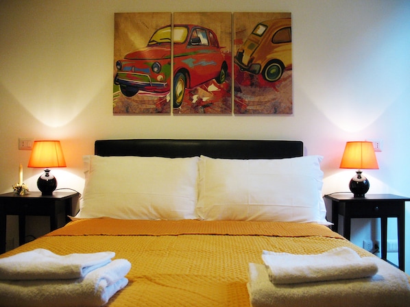 Apartamento, 2 habitaciones, balcón | 2 dormitorios, caja fuerte, escritorio y tabla de planchar con plancha