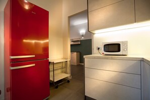 Apartment, 3 Schlafzimmer | Eigene Küche | Großer Kühlschrank, Mikrowelle, Ofen, Herdplatte