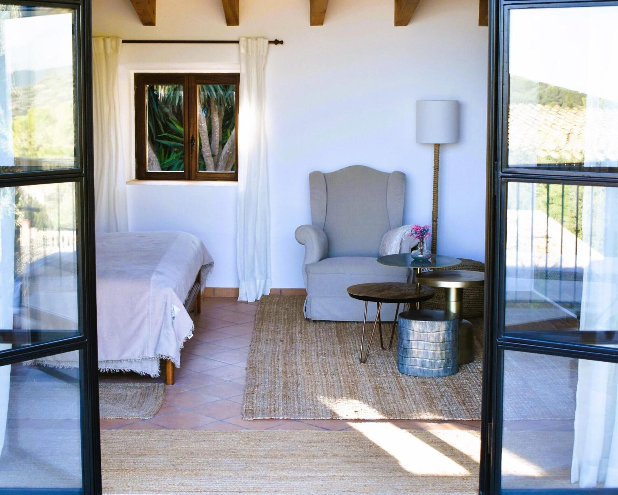 1 quarto, roupas de cama premium, edredons de pluma, frigobar
