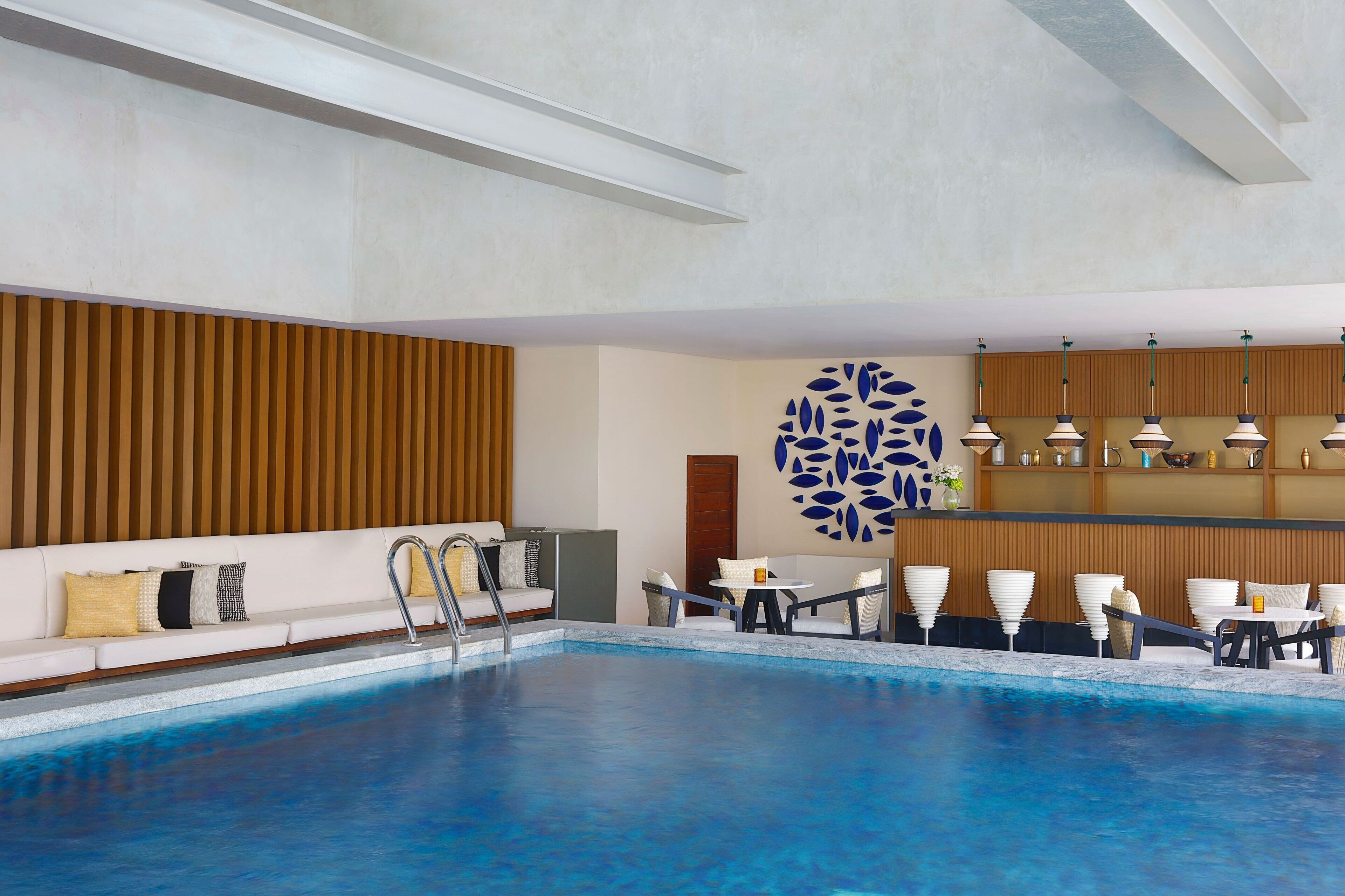 Outdoor pool, open 8:00 AM to 10:00 PM, pool umbrellas, sun loungers