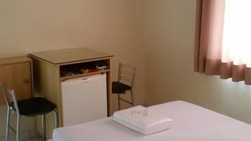 Quarto | Frigobar, Wi-Fi de cortesia