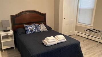 Double Room, Private Bathroom (Room 7) | 1 bedroom