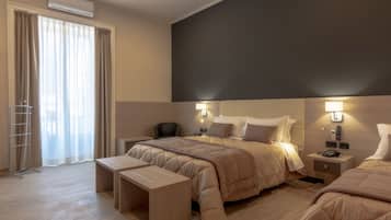 Deluxe-huoneisto, 1 makuuhuone, keittiö | Näkymä huoneesta