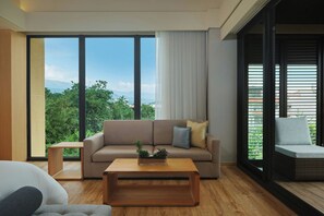 Honeymoon Studio Suite, 1 Bedroom, Corner | Premium bedding, down duvets, pillow-top beds, minibar