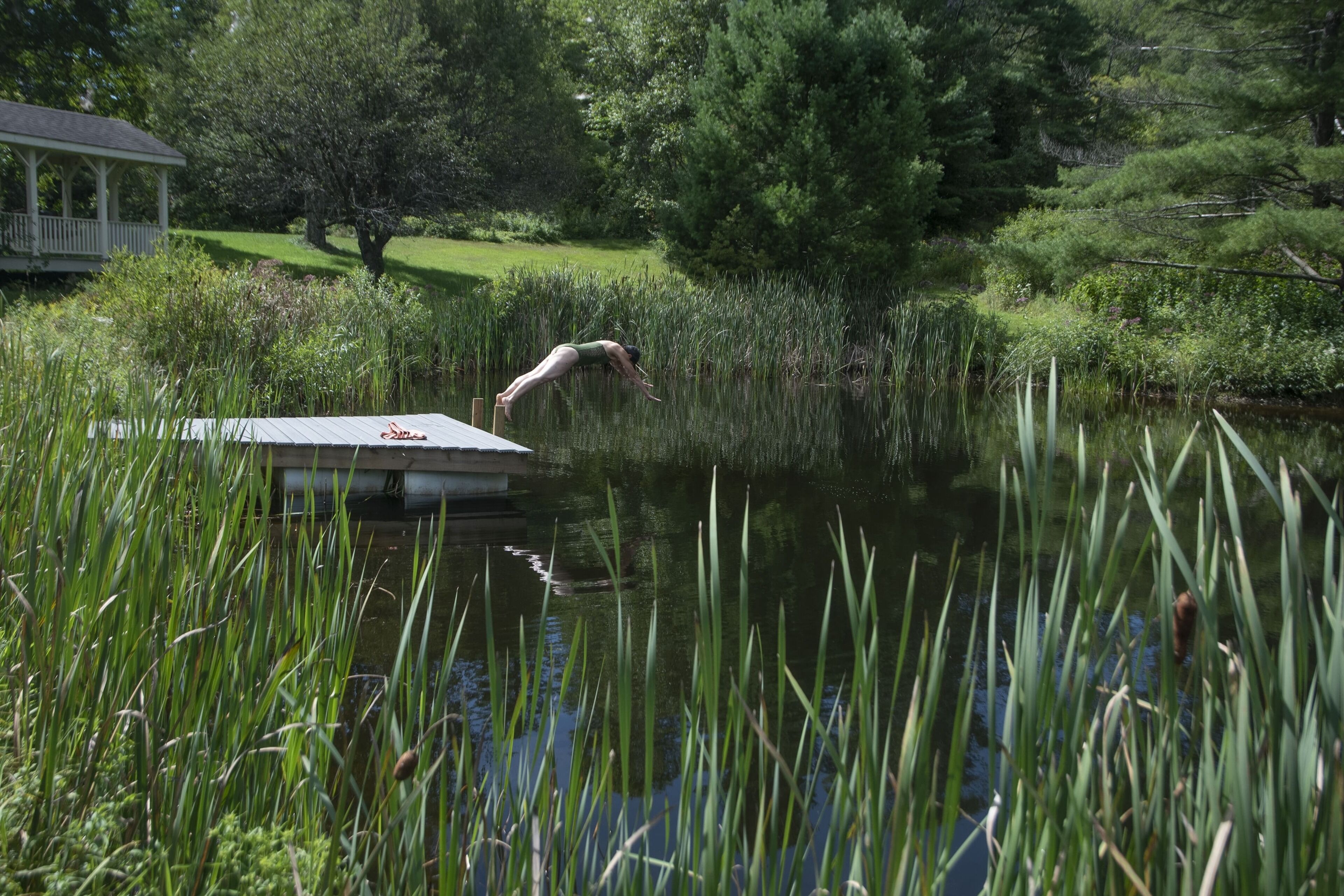 المنشأة من الخارج