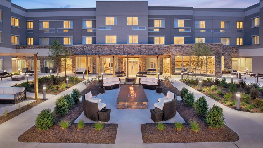 Courtyard by Marriott Wayne Fairfield