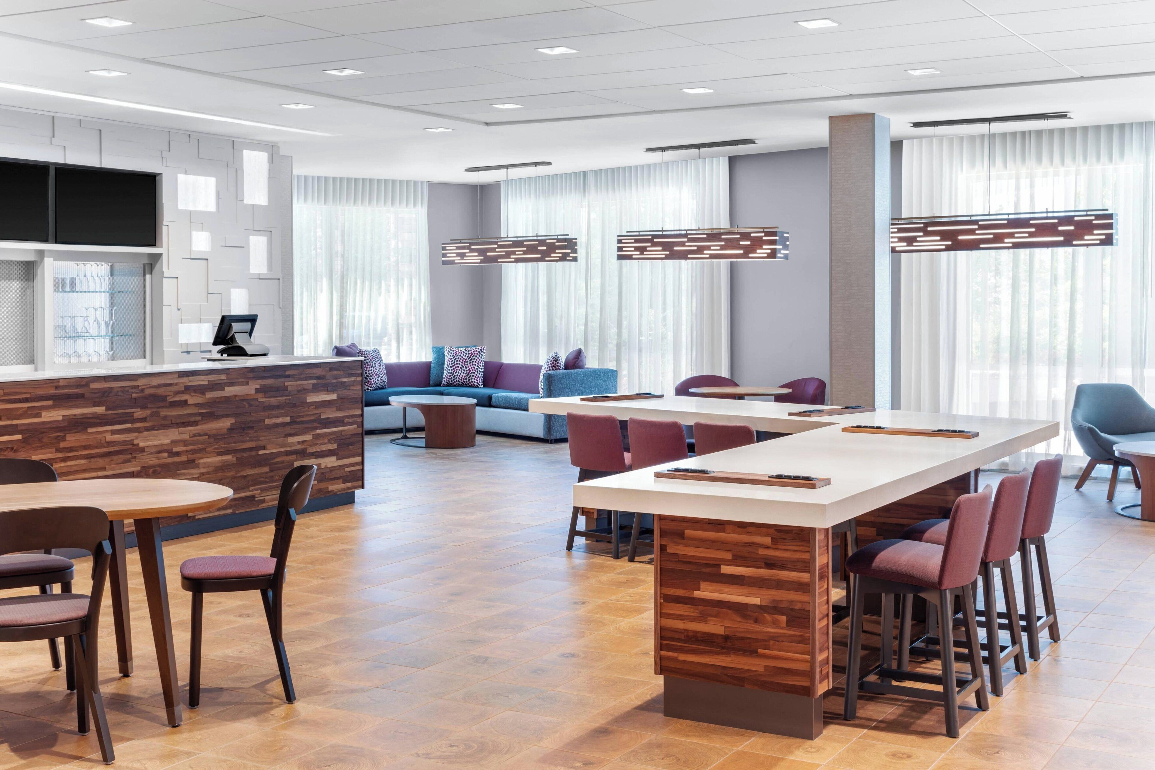 breakfast and dinner served