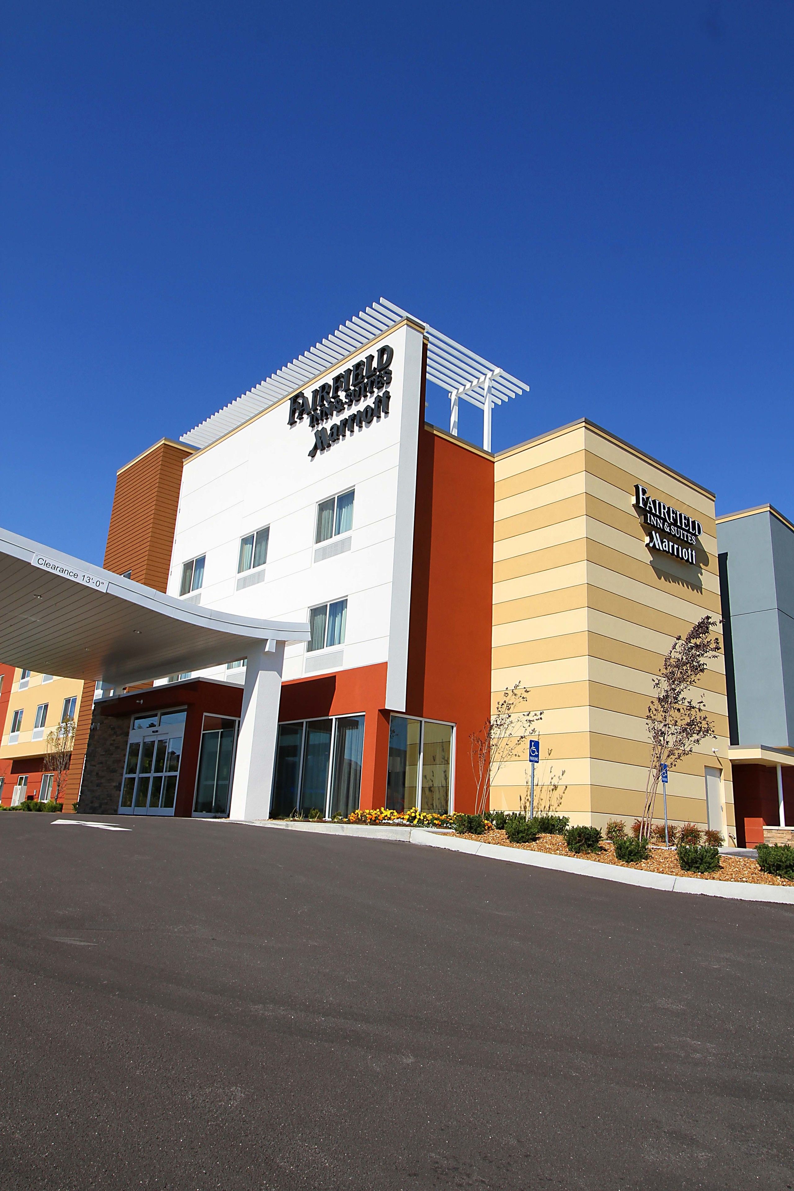 Foto - Fairfield Inn & Suites by Marriott London