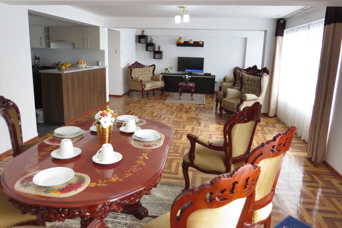 Apartment, 3 Bedrooms, 2 Bathrooms (QW3) | Living area | Flat-screen TV