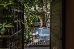 Outdoor pool - La Maison Eco House & Rooms (Máncora)