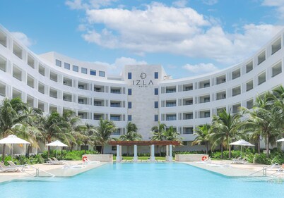 Izla Hotel by Fiesta Americana，女人岛