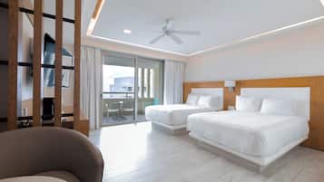 Suíte júnior, 2 camas de casal | Roupas de cama premium, cofres nos quartos, individualmente decorados