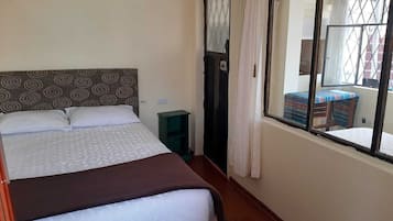Premium bedding, laptop workspace, free WiFi, bed sheets