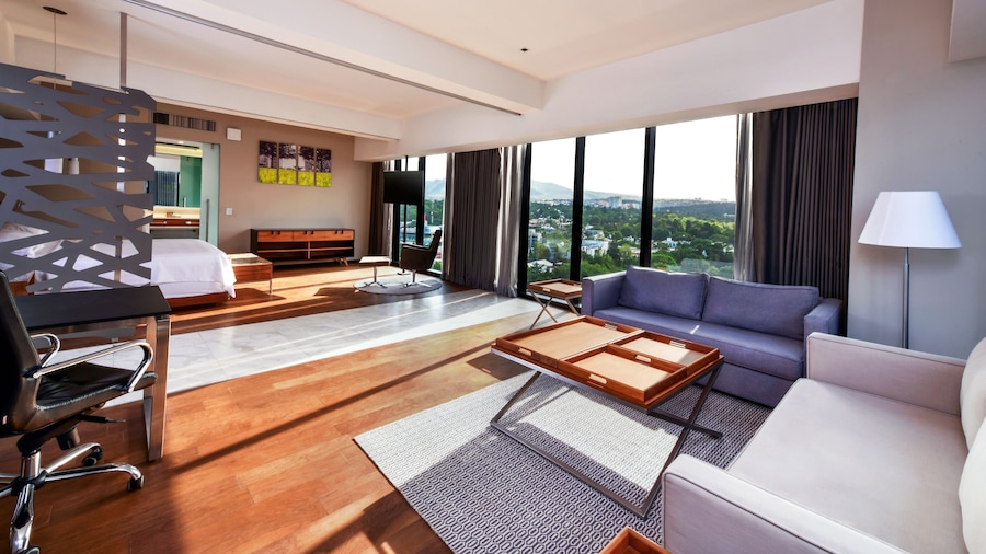 Krystal Grand Suites Insurgentes