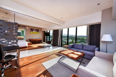 Krystal Grand Suites Insurgentes