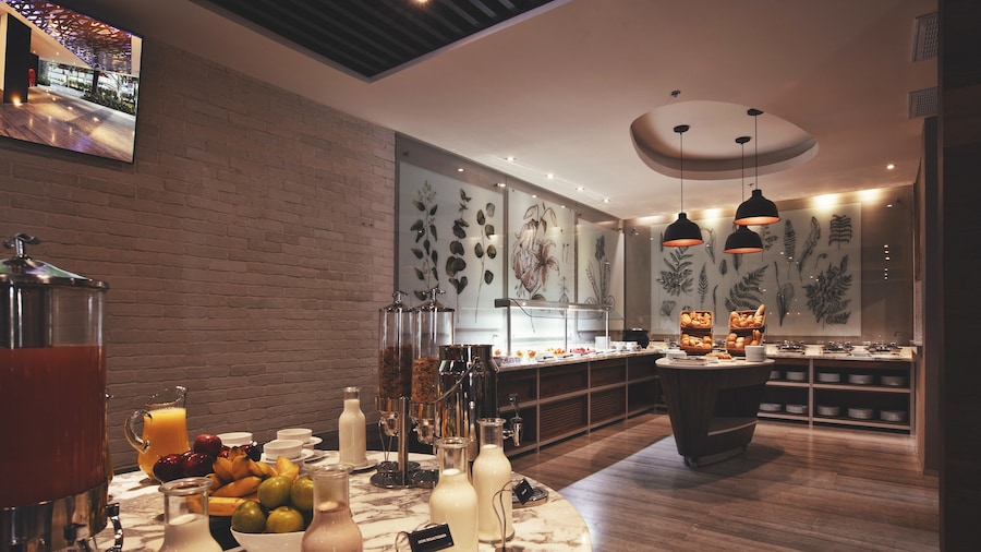 Krystal Grand Suites Insurgentes