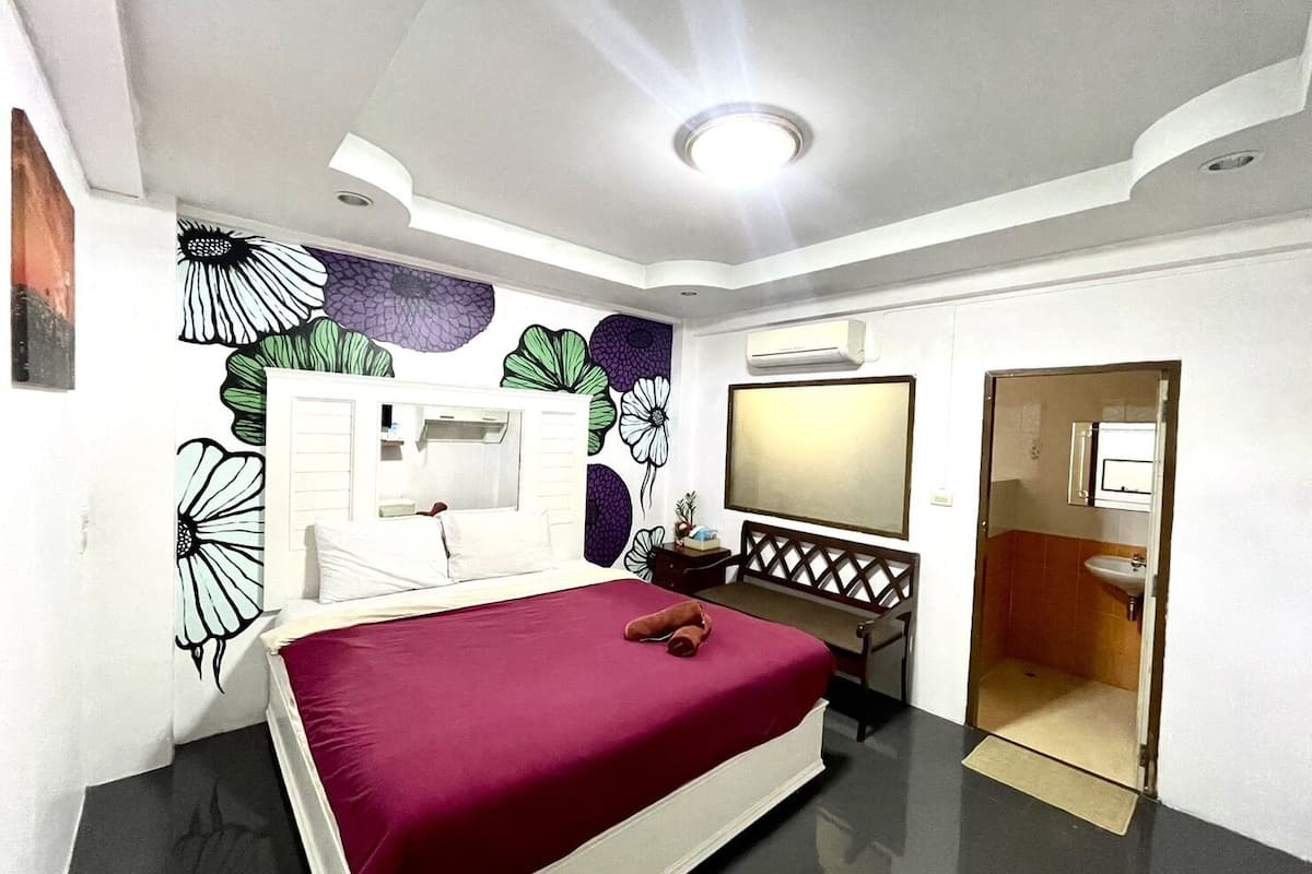 Double Room with Bathtub | 免費無線上網