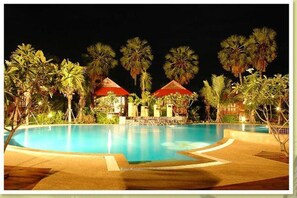 Piscina externa