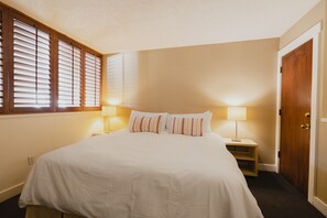 2 bedrooms, desk, iron/ironing board, free WiFi