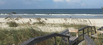 Ocean View Beach Escape - Creston House  2 Bdrm 2 Bath Condo - St Augustine 