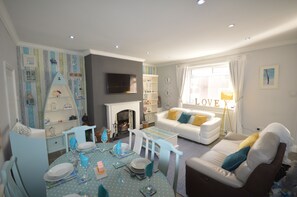 TV, fireplace, DVD player