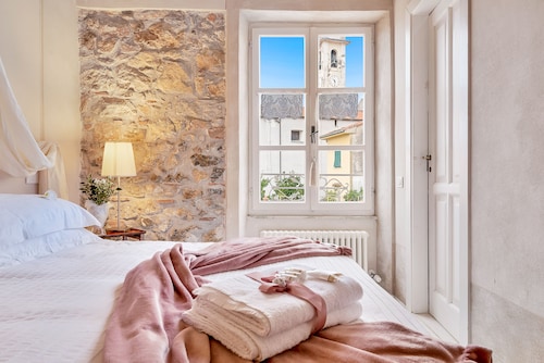 Monella House, sea view. Pitelli Golfo dei Poeti.5 terre.La Spezia