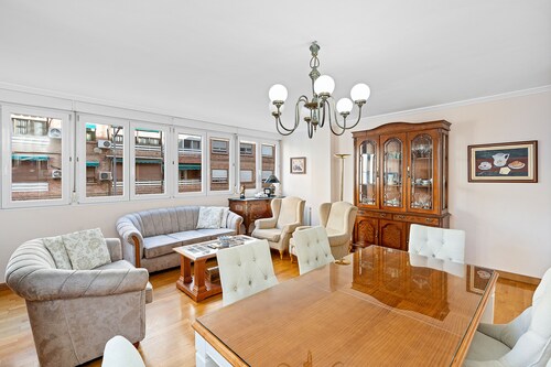 ILMASTOINTI, PORTERI, KULMA, KESKUS, WIFI, WIDE VARUSTETTU KAIKKI