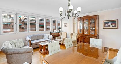 AIR CONDITIONING, PORTER, CORNER, CENTRAL, WIFI, WIDE EQUIPPED ALL