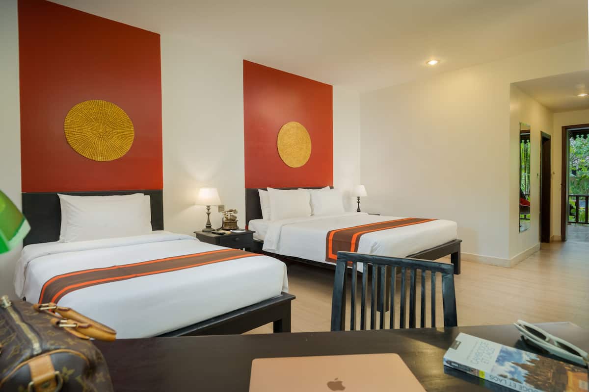 deluxe family 3 adults | egyptian cotton sheets, premium bedding, down duvets, pillow-top beds