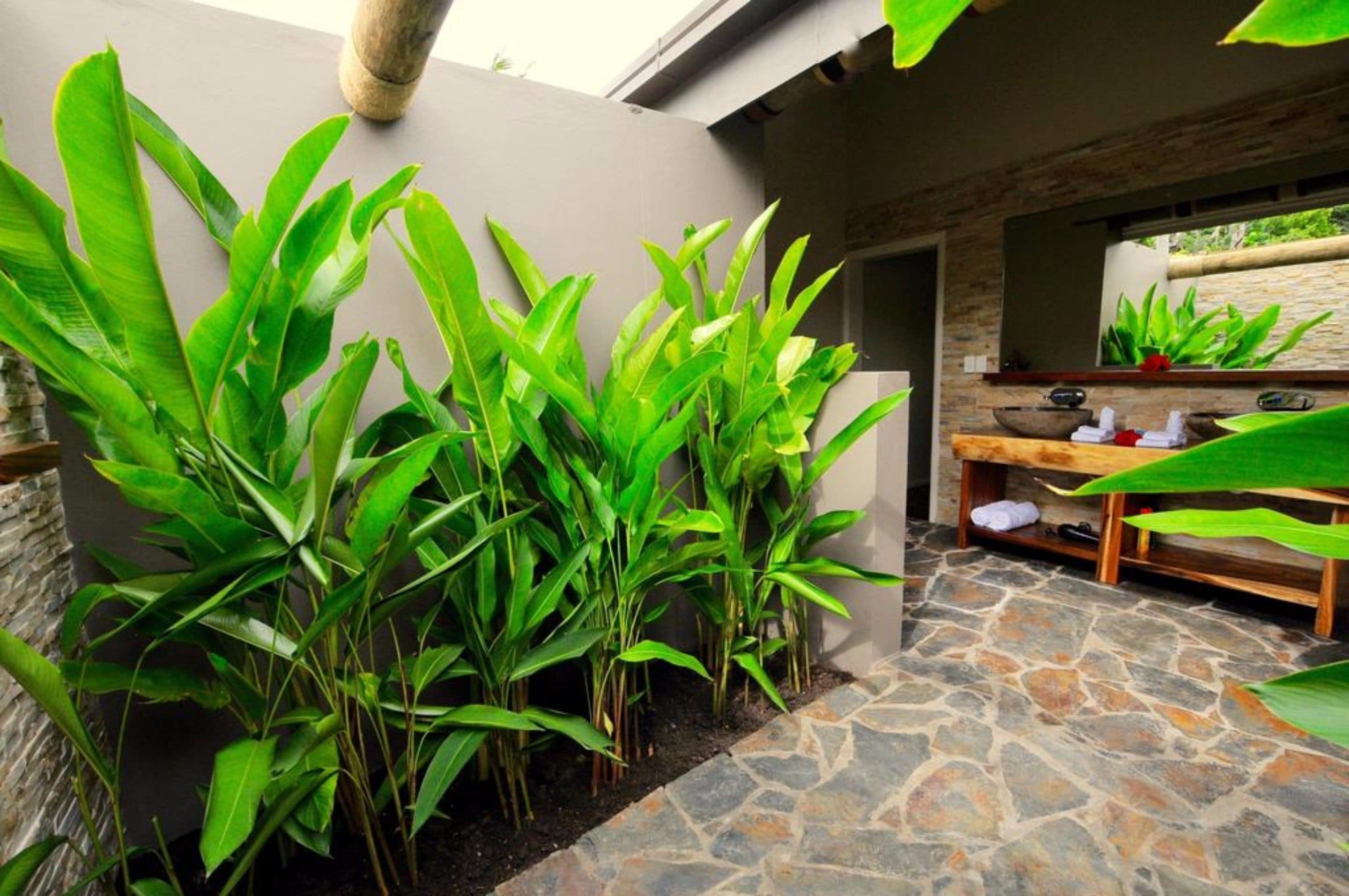 deluxe villa (cove villa) | bathroom | free toiletries, towels, soap, shampoo