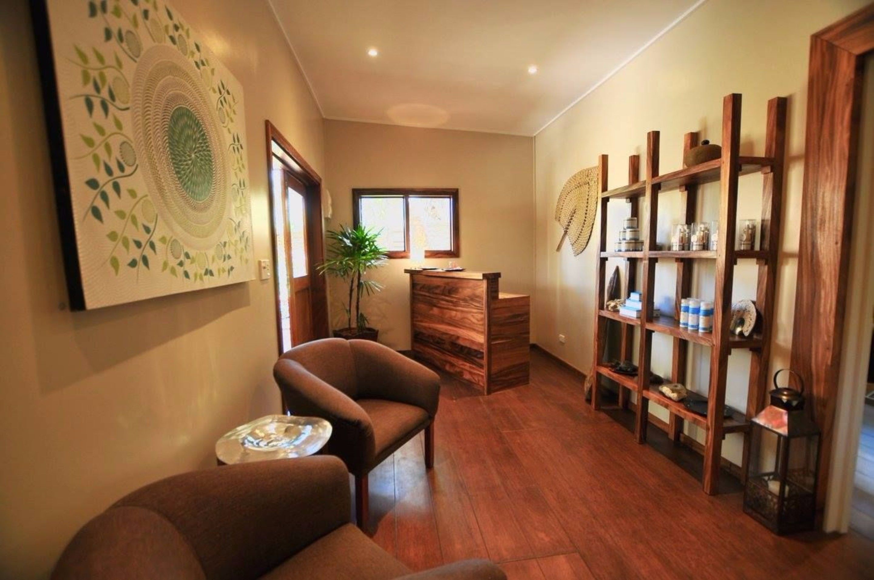 body treatments, body wraps, body scrubs, facials