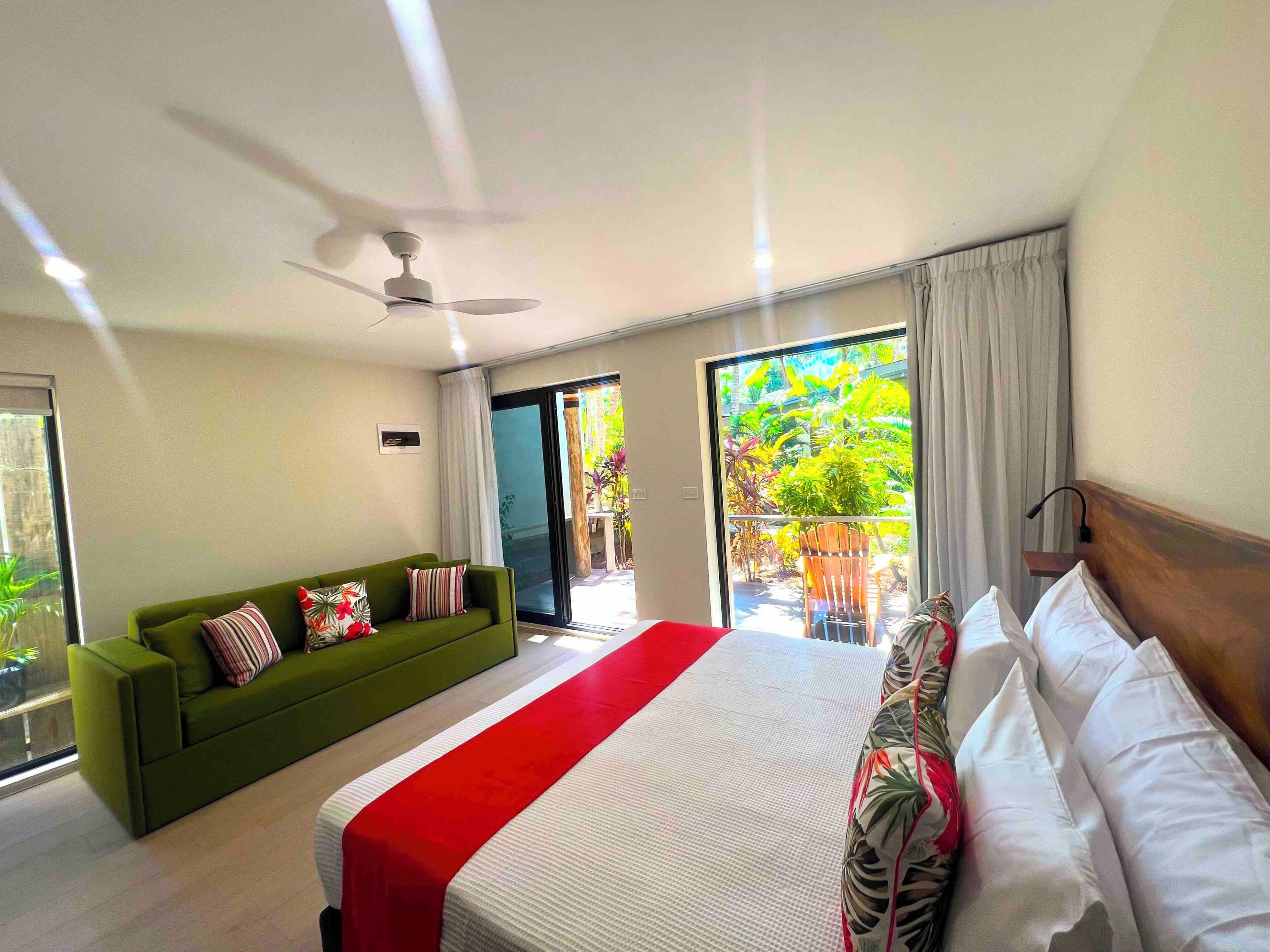 Standard Studio | Premium bedding, in-room safe, soundproofing, iron/ironing board