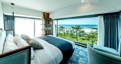 Jeju Marevo Beach Hotel