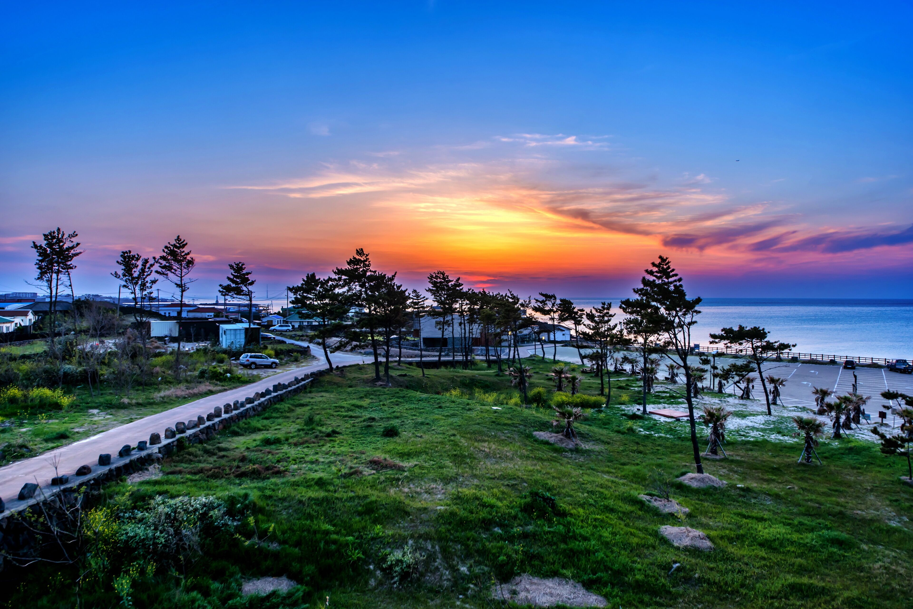 family suite twin, side ocean view | terrace/patio