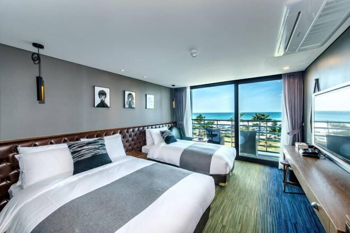 Premium bedding, desk, blackout curtains, soundproofing