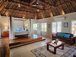 Palms Villa (Two Bedroom Beachfront) | Premium bedding, in-room safe, free WiFi, bed sheets