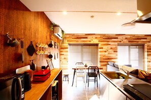 BOULDERING, Non Smoking | Individually decorated, individually furnished, soundproofing, free WiFi