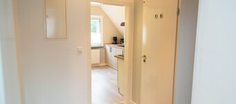 Idyllic bright apartment close to the victory trail