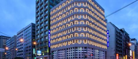 Front of property - evening/night