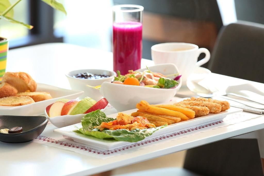 Café da manhã completo grátis