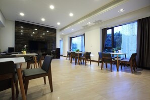 Restaurant - CloudScape (Ji'an)