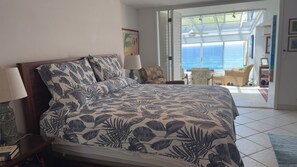 2 chambres, bureau, fer et planche à repasser, accès au Wi-Fi (inclus)