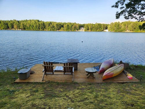 Viihtyisä talo korkealla järvellä, lähellä TC: tä