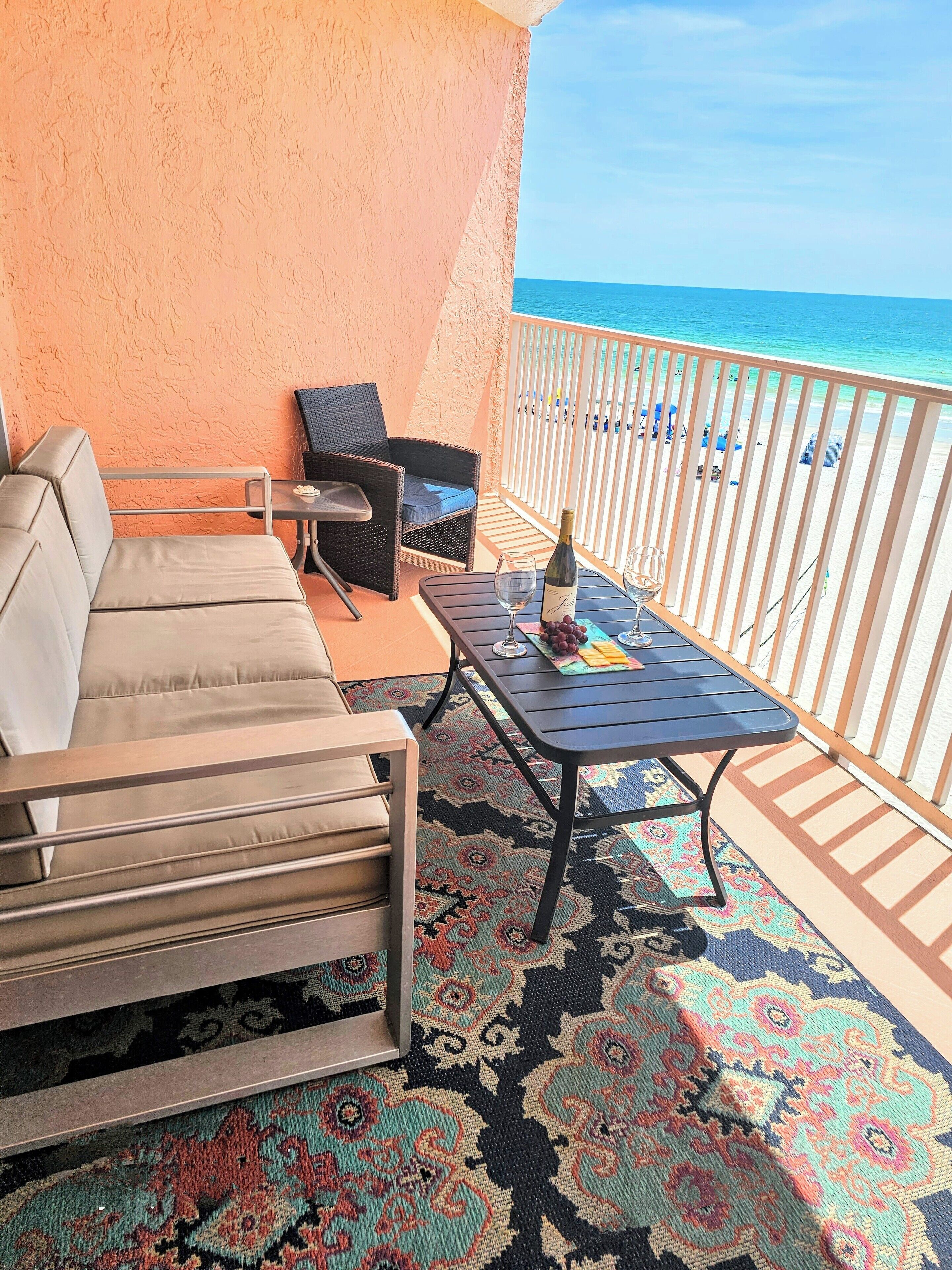 Corner Gulf and BeachFront 3BR/2BA!Two balconies,Pool,Hot tub,and Direct views!"