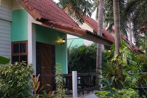 บริเวณภายนอก